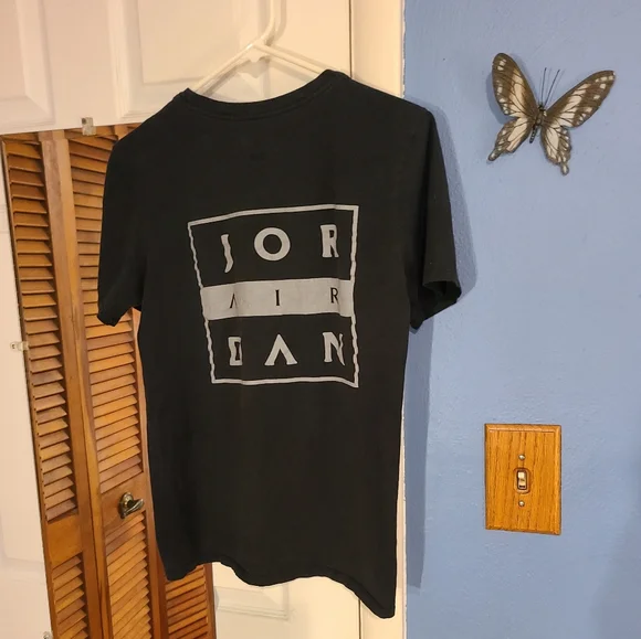 Jordan Black T-Shirt - Picture 5 of 10
